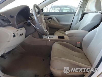 Zdjęcie 7 z 12 samochodu: 2011 TOYOTA CAMRY BASE VIN:4T1BE46K59U866157 - miniatura