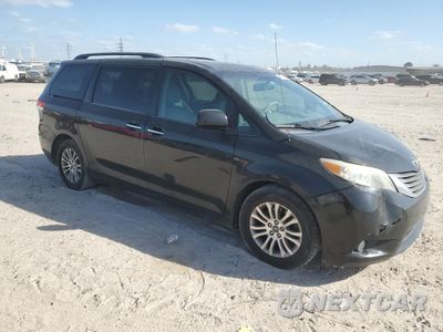 Czwarte zdjęcie samochodu z boku: 2013 TOYOTA SIENNA XLE VIN:5TDYK3DC6DS382007 - miniatura
