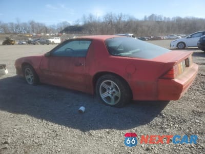 Drugie zdjęcie samochodu z przodu: 1990 CHEVROLET CAMARO IROC-Z VIN:1G1FP2386LL124840 - miniatura
