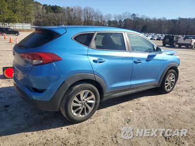 Trzecie zdjęcie samochodu z tyłu: 2017 HYUNDAI TUCSON SE VIN:KM8J23A44HU473854 - miniatura