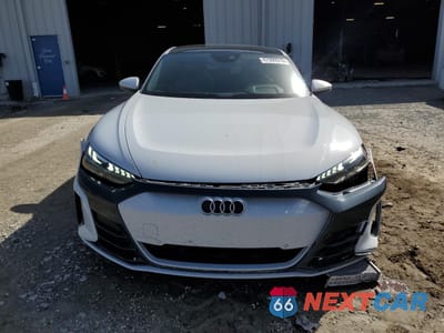 Piąte zdjęcie samochodu w środku: 2024 AUDI E-TRON GT PREMIUM PLUS VIN:WAUFJBFW5R7002066 - miniatura