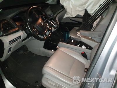Zdjęcie 7 z 13 samochodu: 2019 HONDA ODYSSEY EXL VIN:5FNRL6H73KB017706 - miniatura
