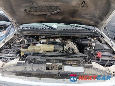 Zdjęcie 11 z 12 samochodu: 2000 FORD EXCURSION XLT VIN:1FMSU41F8YEE41800 - miniatura