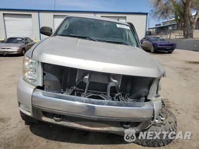 Piąte zdjęcie samochodu w środku: 2007 CHEVROLET SILVERADO K1500 CREW CAB VIN:3GCEK13MX7G510009 - miniatura