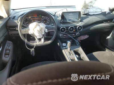Zdjęcie 8 z 14 samochodu: 2020 NISSAN SENTRA SV VIN:3N1AB8CV1LY238649 - miniatura
