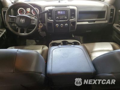 Zdjęcie 8 z 15 samochodu: 2017 RAM 2500 ST VIN:3C6UR5HJ2HG537730 - miniatura