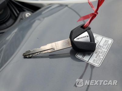 Zdjęcie 8 z 10 samochodu: 2019 KAWASAKI ZX636 K VIN:JKBZXJG14KA001341 - miniatura