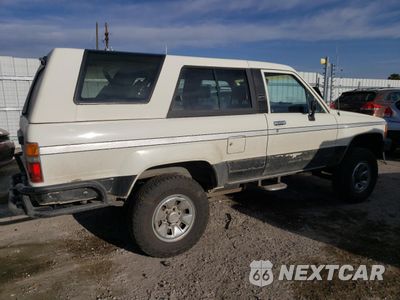 Trzecie zdjęcie samochodu z tyłu: 1986 TOYOTA 4RUNNER RN60 VIN:JT4RN62D6G0046230 - miniatura
