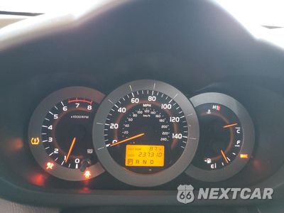 Zdjęcie 9 z 13 samochodu: 2006 TOYOTA RAV4 SPORT VIN:JTMBK32V566001292 - miniatura