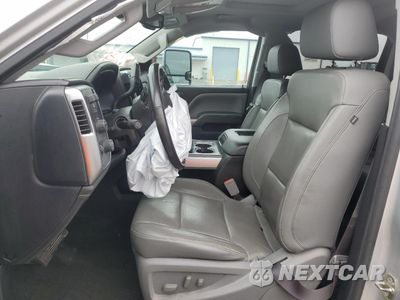 Zdjęcie 7 z 14 samochodu: 2017 GMC SIERRA VIN:1GC1KWEY7HF232264 - miniatura