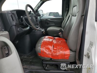 Zdjęcie 7 z 12 samochodu: 2014 CHEVROLET EXPRESS G2500 VIN:1GCWGFCA7E1120439 - miniatura
