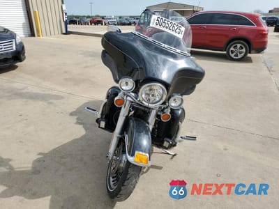 Drugie zdjęcie samochodu z przodu: 2012 HARLEY-DAVIDSON FLHTK ELECTRA GLIDE ULTRA LIMITED VIN:1HD1KEM16CB650375 - miniatura