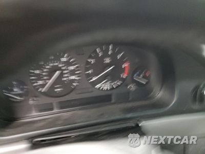 Zdjęcie 9 z 13 samochodu: 2000 BMW 540 I VIN:WBADN5348YGC94927 - miniatura
