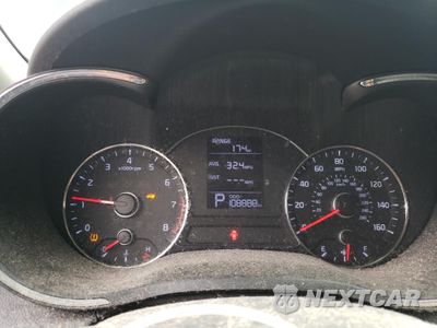 Zdjęcie 9 z 14 samochodu: 2016 KIA FORTE LX VIN:KNAFK4A67G5610275 - miniatura
