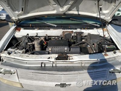 Zdjęcie 13 z 15 samochodu: 2000 CHEVROLET ASTRO VIN:1GCDM19W9YB148845 - miniatura