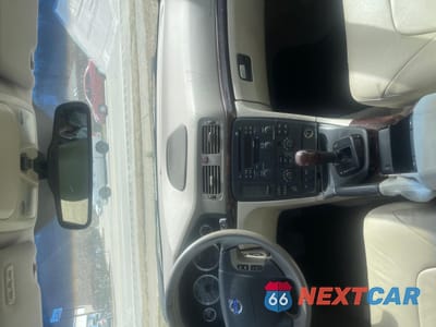 Zdjęcie 8 z 10 samochodu: 2004 VOLVO S80 VIN:YV1TS92D441343741 - miniatura