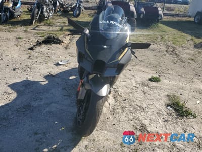 Drugie zdjęcie samochodu z przodu: 2023 KAWASAKI ZX1002 M VIN:JKBZXVM19PA004383 - miniatura