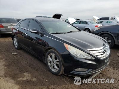 Czwarte zdjęcie samochodu z boku: 2011 HYUNDAI SONATA SE VIN:5NPEC4AC0BH125440 - miniatura
