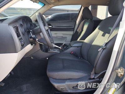 Zdjęcie 7 z 13 samochodu: 2006 DODGE MAGNUM SE VIN:2D4FV47T06H119435 - miniatura