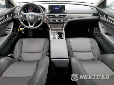 Zdjęcie 8 z 12 samochodu: 2019 HONDA ACCORD HYBRID VIN:1HGCV3F16KA003242 - miniatura