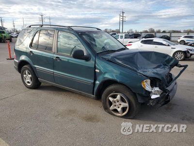 Czwarte zdjęcie samochodu z boku: 1999 MERCEDES-BENZ ML 320 VIN:4JGAB54EXXA135939 - miniatura