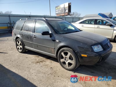 Czwarte zdjęcie samochodu z boku: 2002 VOLKSWAGEN JETTA GLS TDI VIN:WVWSP61J62W505376 - miniatura