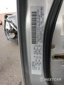 Zdjęcie 12 z 12 samochodu: 2015 RAM 3500 SLT VIN:3C63RRHL9FG625305 - miniatura
