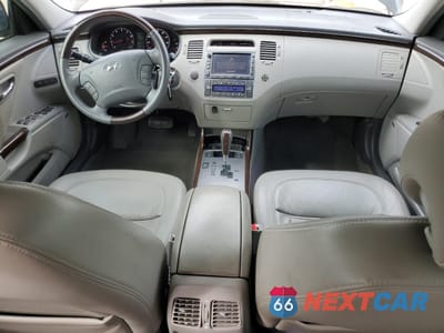 Zdjęcie 8 z 14 samochodu: 2009 HYUNDAI AZERA SE VIN:KMHFC46F09A433504 - miniatura
