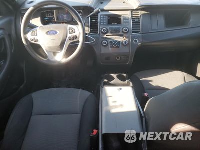 Zdjęcie 8 z 13 samochodu: 2015 FORD TAURUS POLICE INTERCEPTOR VIN:1FAHP2MKXFG186917 - miniatura