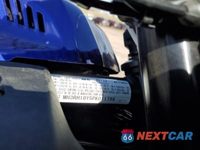 Zdjęcie 9 z 10 samochodu: 2023 YAMAHA YZFR3 A VIN:MH3RH18Y5PK011799 - miniatura