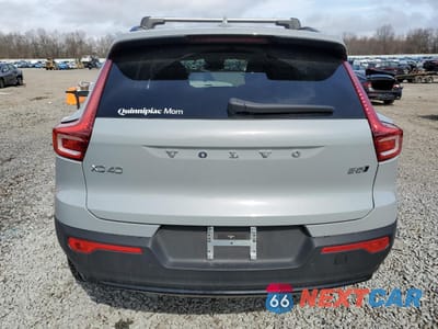 Zdjęcie 6 z 16 samochodu: 2024 VOLVO XC40 PLUS VIN:YV4L12ULXR2353743 - miniatura