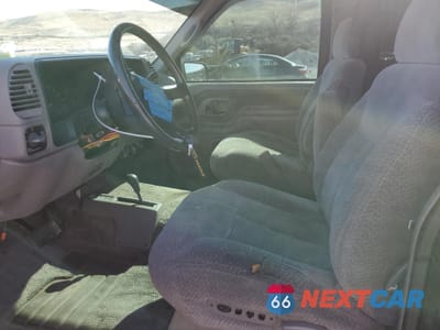 Zdjęcie 7 z 15 samochodu: 1995 GMC YUKON VIN:3GKEK18K2SG503656 - miniatura