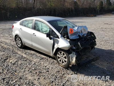 Czwarte zdjęcie samochodu z boku: 2016 KIA RIO LX VIN:KNADM4A34G6634633 - miniatura