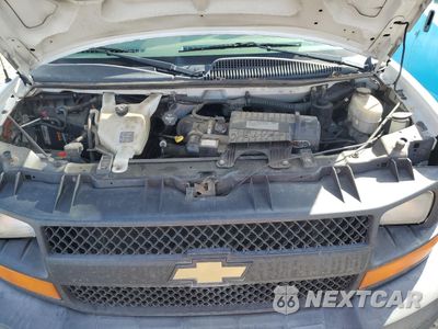 Zdjęcie 12 z 14 samochodu: 2017 CHEVROLET EXPRESS G2500 VIN:1GCWGAFF5H1284934 - miniatura