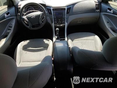 Zdjęcie 8 z 12 samochodu: 2014 HYUNDAI SONATA GLS VIN:5NPEB4AC5EH942118 - miniatura