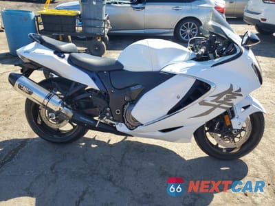 2022 SUZUKI GSX1300 RR JS1EJ11B1N7101324 - główne zdjęcie licytacji z USA - miniatura