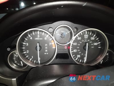 Zdjęcie 9 z 12 samochodu: 2011 MAZDA MX-5 MIATA VIN:JM1NC2LF3B0217988 - miniatura