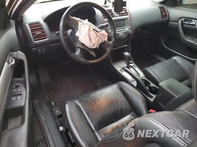 Zdjęcie 8 z 14 samochodu: 2006 HONDA ACCORD EX VIN:1HGCM82646A007989 - miniatura