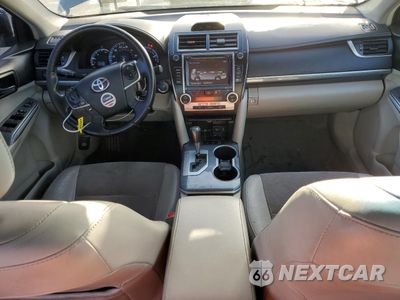 Zdjęcie 8 z 12 samochodu: 2014 TOYOTA CAMRY HYBRID VIN:4T1BD1FK3EU127056 - miniatura