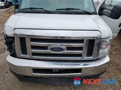 Zdjęcie 12 z 13 samochodu: 2023 FORD ECONOLINE E350 SUPER DUTY CUTAWAY VAN VIN:1FDWE3FK4PDD13704 - miniatura