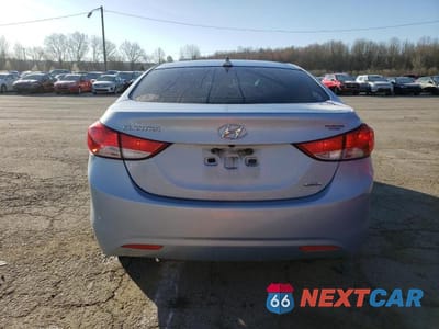 Zdjęcie 6 z 12 samochodu: 2011 HYUNDAI ELANTRA GLS VIN:KMHDH4AE9BU095032 - miniatura