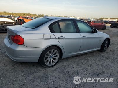 Trzecie zdjęcie samochodu z tyłu: 2011 BMW 328 I VIN:WBAPH7G58BNN05885 - miniatura