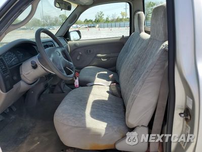 Zdjęcie 7 z 12 samochodu: 2004 TOYOTA TACOMA VIN:5TENL42N04Z330918 - miniatura