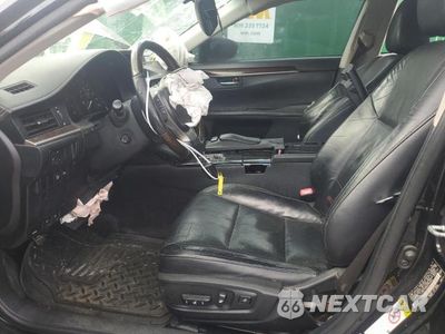 Zdjęcie 7 z 12 samochodu: 2013 LEXUS ES 350 VIN:JTHBK1GG8D2072066 - miniatura