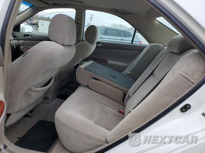 Zdjęcie 10 z 12 samochodu: 2005 TOYOTA COROLLA MATRIX XR VIN:2T1KR32E45C323005 - miniatura