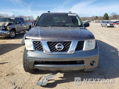 Piąte zdjęcie samochodu w środku: 2005 NISSAN PATHFINDER LE VIN:5N1AR18W05C760827 - miniatura