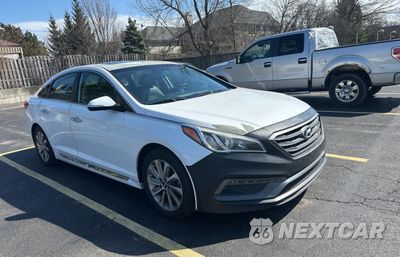 2017 HYUNDAI SONATA SPORT 5NPE34AF3HH570208 - główne zdjęcie licytacji z USA - miniatura