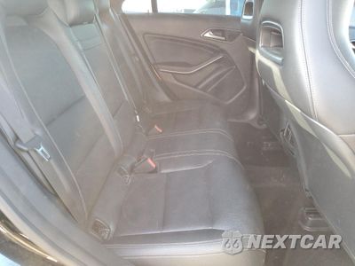 Zdjęcie 10 z 12 samochodu: 2018 MERCEDES-BENZ CLA 250 VIN:WDDSJ4EB8JN633444 - miniatura