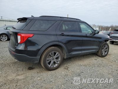 Trzecie zdjęcie samochodu z tyłu: 2022 FORD EXPLORER XLT VIN:1FMSK8DH5NGC42617 - miniatura
