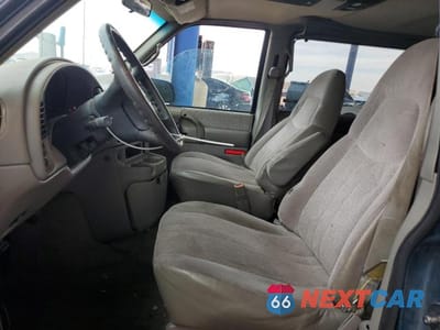 Zdjęcie 7 z 13 samochodu: 2002 CHEVROLET ASTRO VIN:1GNEL19X82B129752 - miniatura